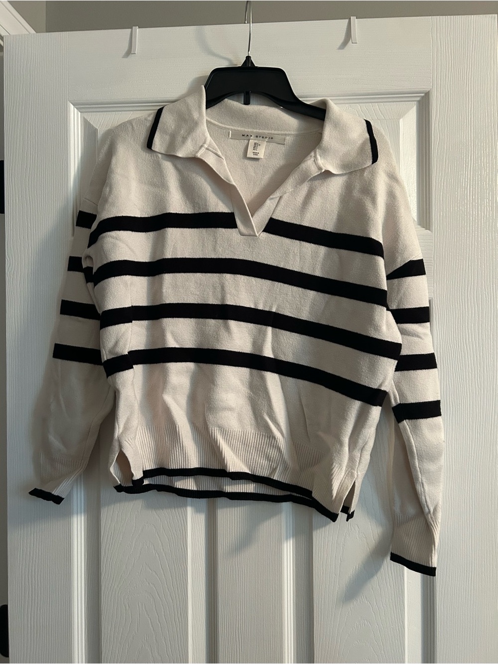 Max Studio Ivory V-Neck Collared Sweater with Black Stripes